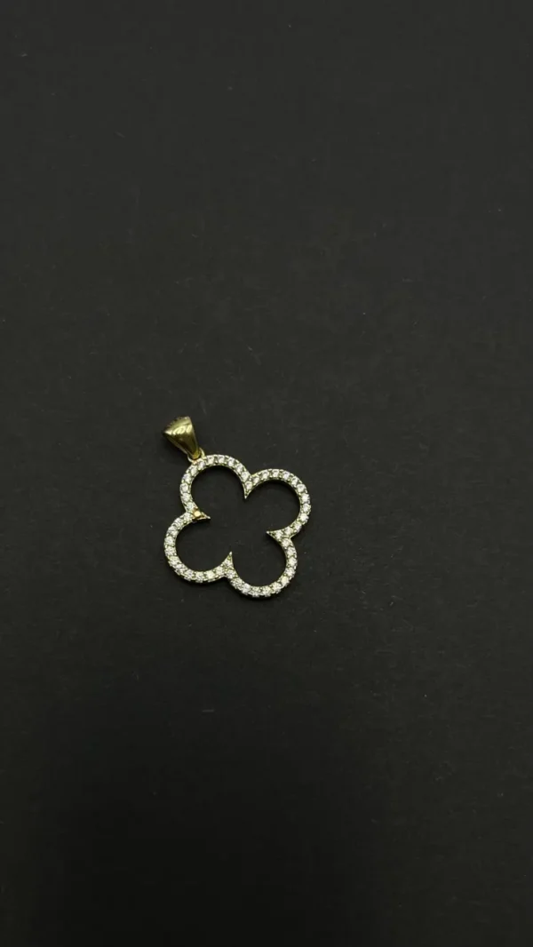 Dije de flor con circonia