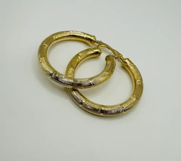 Argollas caladas