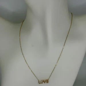 Cadena Love con diamantes