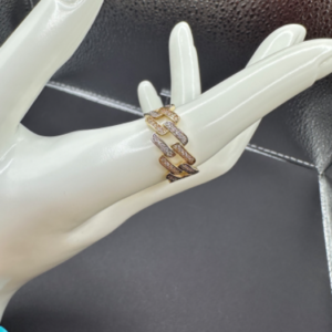Square ring (Anillo cuadrado   212