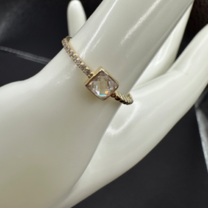 Square stone ring (Anillo piedra cuadrada 29