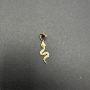 small snake pendant (Dije serpiente pequeño
