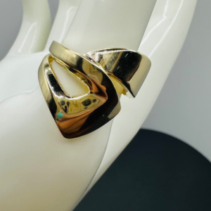 Ring with design (Anillo con diseño   325
