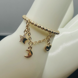 Ring with pendant (Anillo con colgante)    19