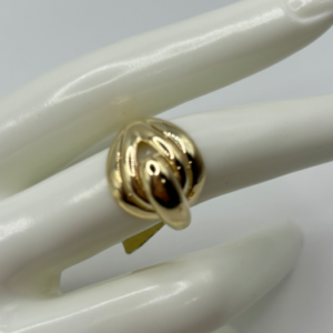 Smooth ring (Anillo lizo)    38