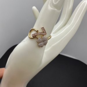 Ring with 7 and horseshoe (Anillo con 7 y herradura