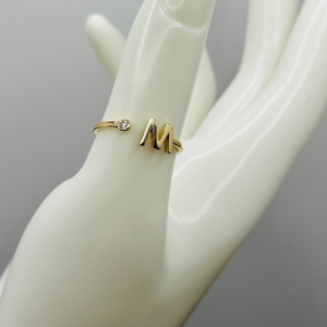 M Ring (Anillo de la M