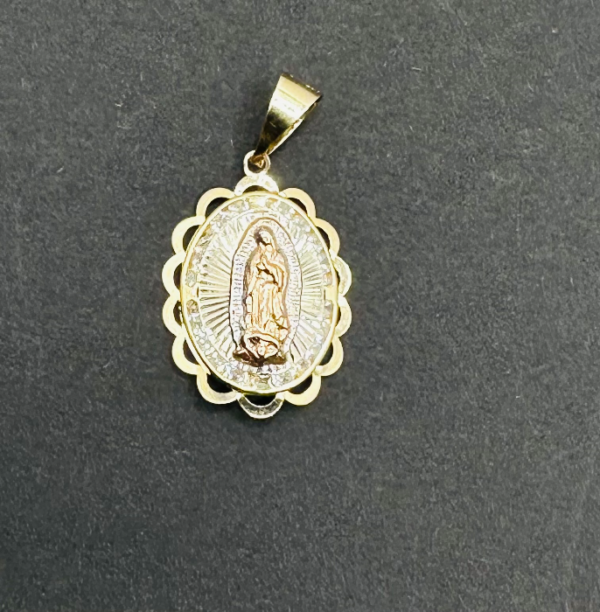 Guadalupe pendant (Dije de Guadalupe
