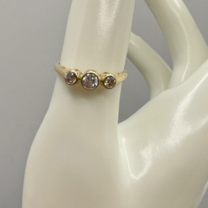 3-stone ring (Anillo de 3 pierdas  31
