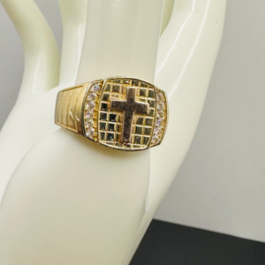 Sheet metal ring with cross (Anillo de chapa con cruz)    274