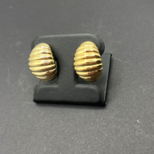 Openwork earrings with omega clasp (Aretes calado con cierre omega) 1138