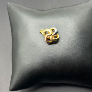 Large knot pendant (Dije de nudo grande