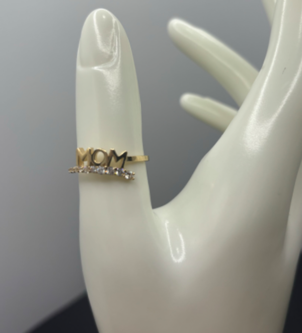 MOM Ring with Stones (Anillo MOM con Piedras 76