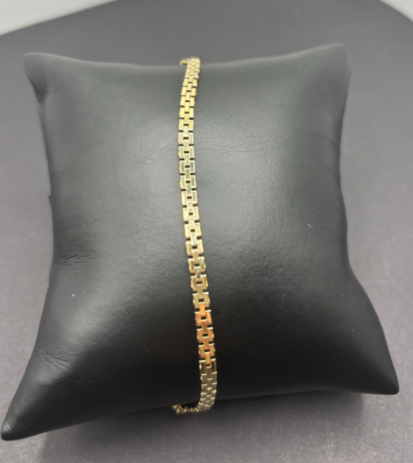 Woven Bracelet (Manilla Tejida