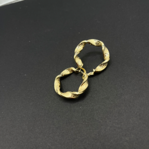 Argollas versa grande