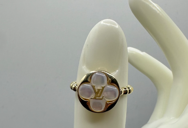Clover Ring Lv (Anillo Clover Lv 281