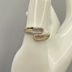 Anillo cruzado 94