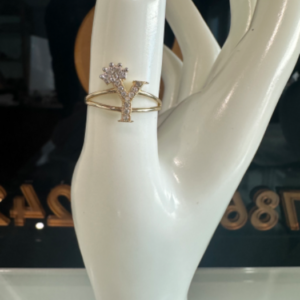 Letter Y Ring  (Anillo de la letra Y 50