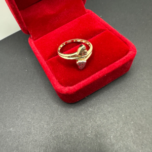 Crossed Heart Ring (Anillo de corazón cruzado)   27