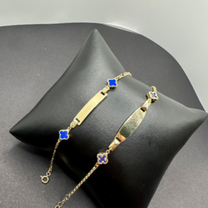 Plate bracelets with clover    (Manillas de placa con clover ) 606