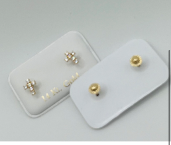 small cross earrings   (Aretes de cruz pequeña)    1110