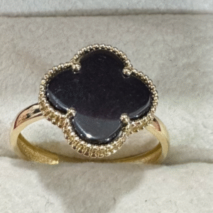 Ring of turning black    (Anillo de volver negro)  292