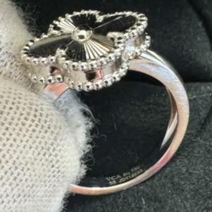 (Clover ring white gold ( Anillo Clover oro blanco)   336