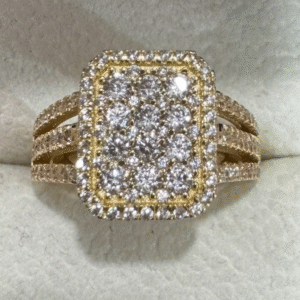 Large red powder ring    (Anillo cuadrado de piedras )341